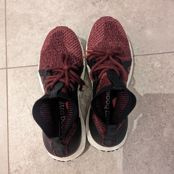 Adidas Ultra boost Uncaged Burgundy - Picture 4 of 8